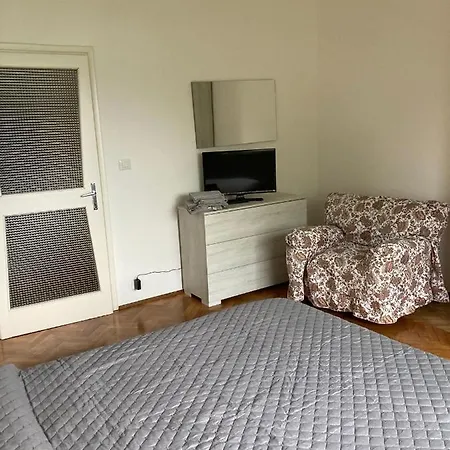 Mati's House Апартаменты Белладжо